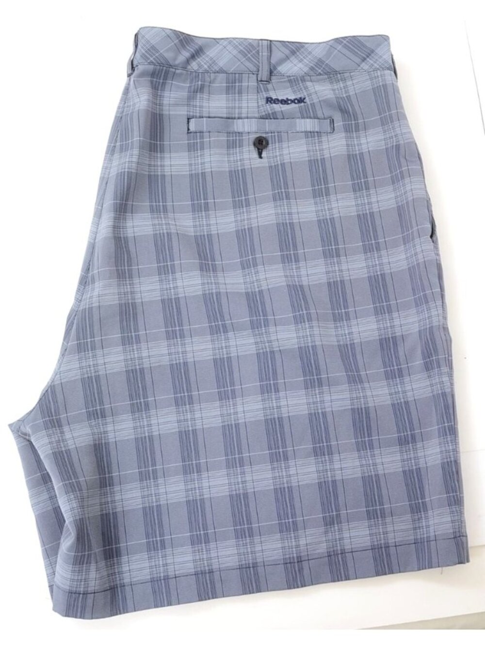 Reebok Golf Shorts Men's Size 52 x 9 Speedwick Comfort Waistband Blue Plaid